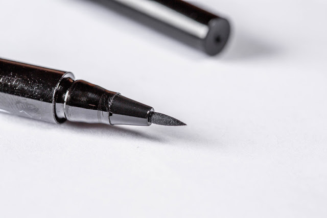 Best Eyeliner In India Under 1000