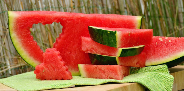 How Watermelon Can Help You Lose Weight Fast And Its Other Benefit How Watermelon Can Help You Lose Weight Fast And Its Other Benefit